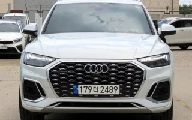 인천수입중고차시세표가격 Q5 (FY) 45 TFSI 콰트로 프리미엄 스포트백 매물 사진 1 - 2023/03 18,978km