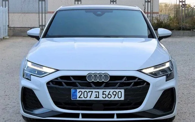 인천수입중고차시세표가격 A3(8Y) 40 TFSI 매물 사진 12 - 2025/05 1,206km